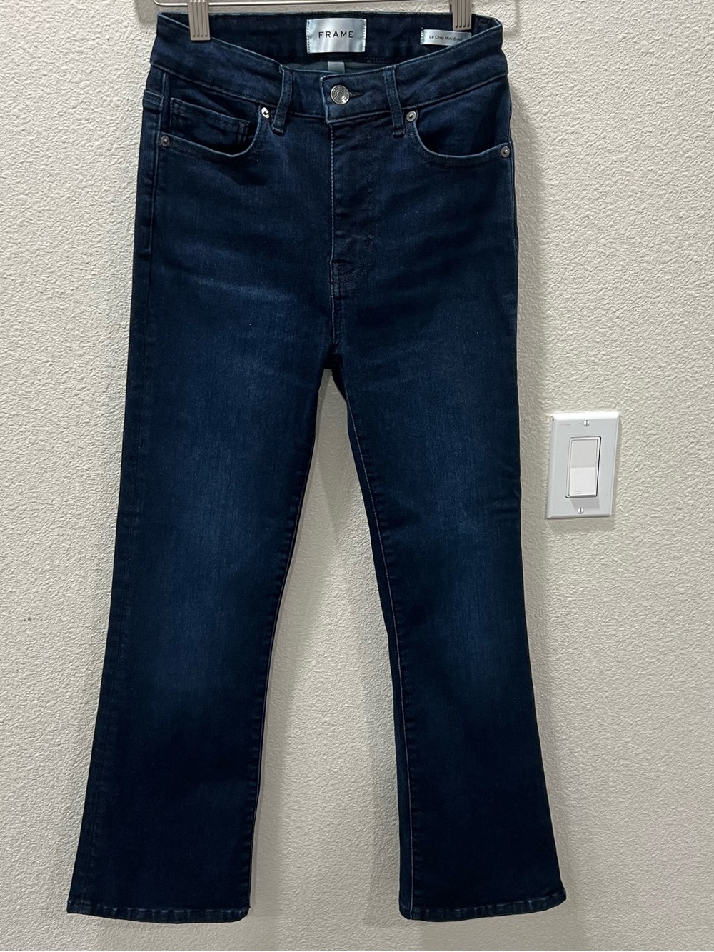 Frame Le Crop Mini Boot Denim Dark Blue Classic Chic Minimalist Women’s Size 25